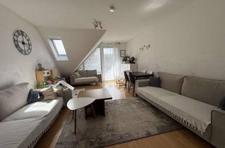 Sozialwohnungen mieten in Kölner Straße 22e, 51491 Overath, **Nur mit WBS (!)** - 69,25 m² : Großzügige 3-Zimmer Wohnung mit Balkon im Dachgeschoss