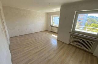 Wohnung mieten in Brockhauser Weg 60, 58840 Plettenberg, Demnächst frei! 2-Zimmer-Wohnung in Plettenberg Eschen mit Balkon und Boden