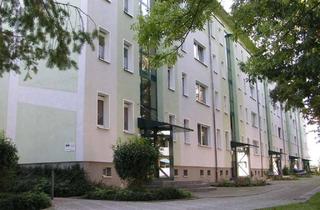 Wohnung mieten in Theo-Neubauer-Straße 81, 36433 Bad Salzungen, 3-Raum-Wohnung im Grünen