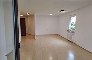 Wohnung mieten in Pflostweg 15, 76532 Oos, Charmante 1,5-Zimmer Wohnung im EG mit Balkon in Oos
