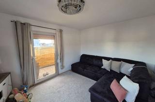 Wohnung mieten in 63517 Rodenbach, Renovierte DG-Wohnung in kleiner Wohneinheit mit EBK und Dachloggia