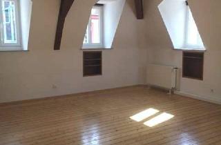 Wohnung mieten in Hauptstraße 169, 69117 Altstadt, Helle Altbauwohnung in der Heidelberger Altstadt