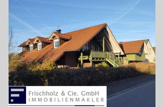 Wohnung mieten in Am Wernscheid 28, 58566 Kierspe, Besondere 2,5-Zimmer-Erdgeschosswohnung mit Kamin, Balkon / Terrasse in Rönsahl zu vermieten!