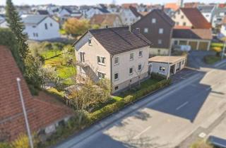 Haus kaufen in 71083 Herrenberg, ++ Zweifamilienhaus mit viel Potential und traumhaftem Grundstück - sofort verfügbar ++