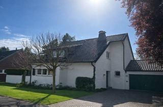 Villa kaufen in 41063 Eicken, Exklusive Familienvilla am Bunten Garten – Südwestlage, Nähe Düsseldorf, provisionsfrei