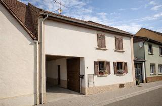 Haus kaufen in 55599 Eckelsheim, Einziehen & gestalten: Mit Innenhof und Garten in ruhiger Lage