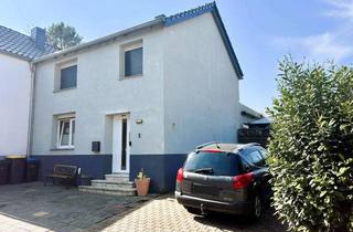 Haus kaufen in Moolberg, 52441 Linnich, Reihenendhaus mit 4 Zimmern und Garage in Linnich