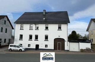 Bauernhaus kaufen in Fürstenberger Straße, 37691 Derental, Dieses Bauernhaus mit Tenne und großer Garage bietet viel Platz und hat Potential