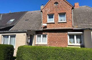 Reihenhaus kaufen in Am Park 26, 23942 Dassow, Charmante Eigentumswohnung im Reihenhausstil nahe der Ostsee