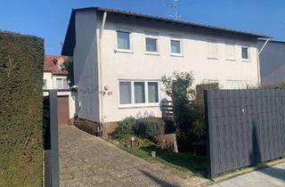 Doppelhaushälfte kaufen in 63477 Maintal, Top gepflegte Doppelhaushälfte mit Garage in bester Lage in Dörnigheim