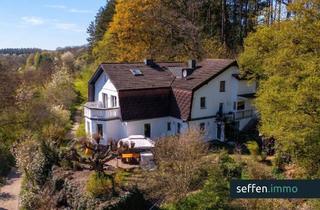 Haus kaufen in 53498 Gönnersdorf, Exklusives Landhaus in idyllischer Alleinlage - historischer Charme trifft auf pure Natur