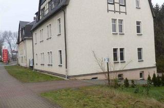 Wohnung mieten in 09376 Oelsnitz, Große Familienwohnung in Zentraler Lage