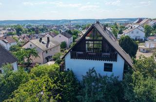 Mehrfamilienhaus kaufen in 93128 Regenstauf, Mehrgenerationen- / Zweifamilienhaus mit Einliegerwhg. in begehrter Aussichtslage von Regenstauf
