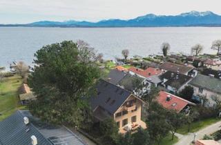 Haus kaufen in 83257 Gstadt, Fraueninsel - Fischerhaus mit eigenem Seeufer, Bootsanleger, Bootshaus und Außenboje