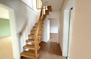 Wohnung kaufen in Im Egert, 77933 Lahr, 5-Zimmer-Maisonettewohnung in Lahr-Mietersheim mit Einbauküche und schönem Balkon
