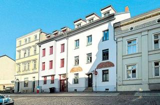 Gewerbeimmobilie kaufen in Langenstraße 62, 18439 Stralsund, Lagerflächen (Teileigentum) in einem Mehrfamilienhaus 18439 Hansestadt Stralsund, Langenstraße 62