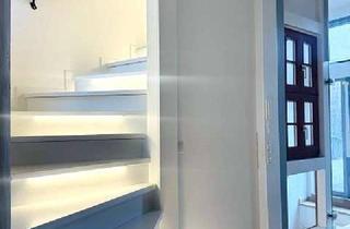 Anlageobjekt in 99084 Altstadt, Historisches Altstadthaus, W-/Nfl. ca. 395m², Wohnen und Arbeiten, außergewöhnlich und individuell..