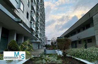 Wohnung kaufen in 66119 Saarbrücken, ETW zu verkaufen! Auf der Irgenhöhe 24, 2-ZKB mit wunderschönem Ausblick! 2. OG !