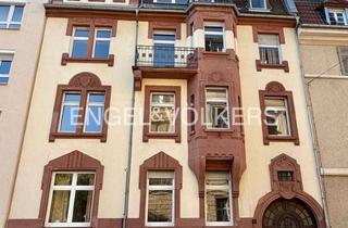 Wohnung kaufen in 67061 Süd, Altbauklassiker mit Charme: Großzügige 4,5 Etagenwohnung mit Balkon in LU-Süd!