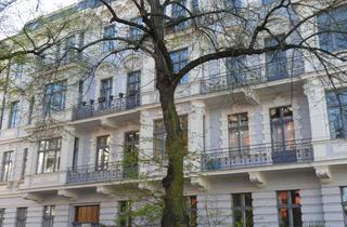 Wohnung kaufen in Schönburgstraße, 12103 Tempelhof, bezugsfrei: 3-Zimmer Altbauwohnung in herrschaftlichen Stuckhaus