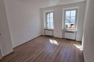 Wohnung mieten in Regensburger Straße 29, 85055 Ingolstadt, 3-Zimmer Wohnung im EG mit großer Garage/Hobbyraum