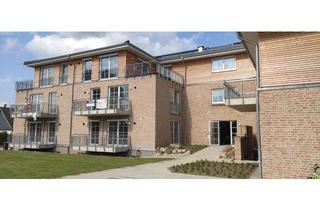 Wohnung mieten in Dorfstr. 47, 24326 Dersau, Leben wo andere Urlaub machen? Tolle 2-Zimmer Wohnung mit Dachterrasse in Dersau direkt am See