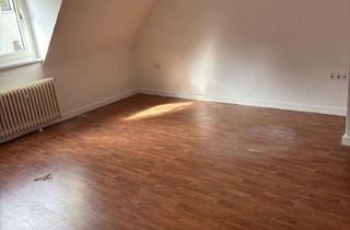 Wohnung mieten in Siekerstraße, 33602 Innenstadt, Renovierte 2-Zimmer Dachgeschosswohnung in Bielefeld Altstadt