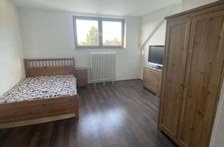Wohnung mieten in 51147 Wahnheide, Maximal 2 Personen !Helle 2,5-Zimmer Wohnung in Köln-Wahnheide Altbau modernisiert mit klimaanlage