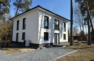 Villa kaufen in 15827 Blankenfelde-Mahlow, Luxuriöse Villa in der Berliner Vorstadt – exklusiv ausgestattet und sofort bezugsfertig.