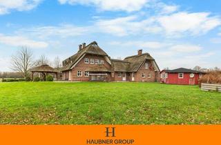 Haus kaufen in 26624 Südbrookmerland, Seltene Gelegenheit: 26.000 m² Freiheit, Ruhe & Privatsphäre – Reetdach-Anwesen in Alleinlage