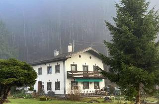 Haus kaufen in 82431 Kochel, ca. 300m zum See! Vermietetes Wohnhaus in Süd-Lage