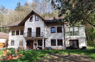 Haus kaufen in 72218 Wildberg, Mehrfamilien-/Generationenhaus mit großem Grundstück