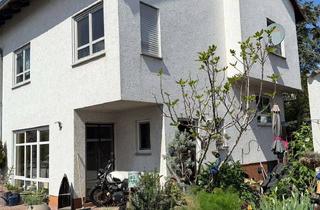 Haus mieten in 64572 Büttelborn, 7-Zimmer Doppelhaushälfte in Büttelborn mit versetzten Wohnebenen