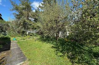 Grundstück zu kaufen in 93059 Regensburg, Herrliches, eingewachsenes Grundstück in Top-Lage: Großes Potenzial rund um Ausbaumöglichkeiten