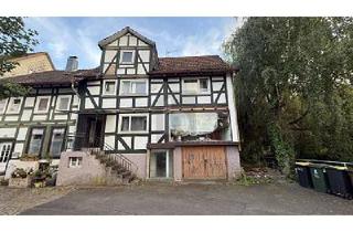 Mehrfamilienhaus kaufen in 34298 Helsa, SANIERUNGSOBJEKT MIT POTENZIAL