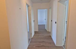 Wohnung kaufen in Geisfelder Str. 119, 96050 Bamberg, Bamberg - Stilvoll saniert: Flexible 3-Zi.-Wohnung mit Balkon & Einbauküche in Bamberg