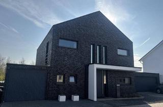 Einfamilienhaus kaufen in 41363 Jüchen, Juechen - Freistehendes modernes Architektenhaus