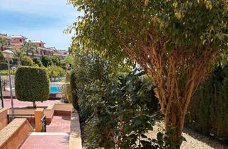 Reihenhaus kaufen in 35440 Linden, Linden - Reihenhaus mit Meerblick 3ZKB Gäste WC Terrassen Balkone Pool uvm