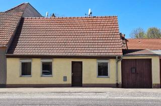 Haus kaufen in 14822 Brück, Brück - Zwei Häuser - ein Grundstück - viele Möglichkeiten