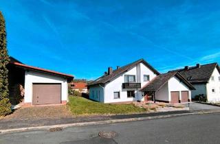 Einfamilienhaus kaufen in 36269 Philippsthal, Philippsthal (Werra) - Einfamilienhaus, 2 Etagen, Keller, 3 Garagen + 3 Stellplätze