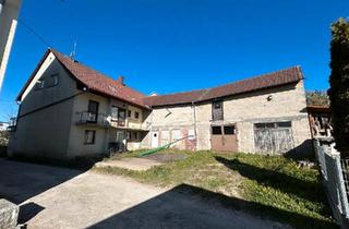 Haus kaufen in 72474 Winterlingen, Winterlingen - Haus Wohnhaus mit Potenzial in 72474 Winterlingen-Harthausen
