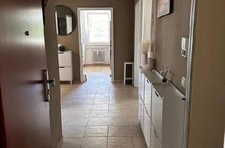 Wohnung kaufen in 85540 Haar, Haar - Attraktive 3- Zimmer Wohnung mit 2 Bädern + großem Balkon in Haar