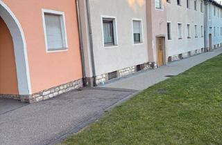 Wohnung kaufen in 93142 Maxhütte-Haidhof, Maxhütte-Haidhof - Eigentumswohnung