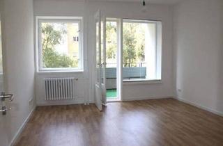 Wohnung kaufen in 13403 Berlin, Berlin - Charmante 2- Zimmer Wohnung mit in Reinickendorf - bezugsfrei.