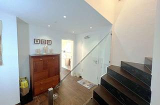 Wohnung kaufen in 86199 Göggingen, neuwertige, luxuriös ausgestattete Dachgeschosswohnung in Augsburg Göggingen