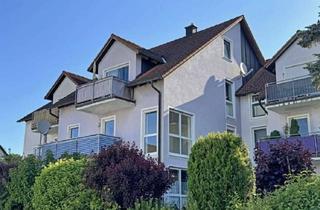 Wohnung kaufen in Am Losenberg, 92699 Irchenrieth, KAPITALANLAGE !!! Neue Pelletheizung und renovierte 2-Zimmer ETW mit Balkon und Garage