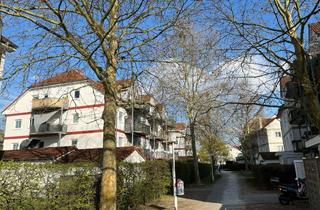Wohnung kaufen in 15831 Blankenfelde-Mahlow, Vermietete Wohnung mit Balkon und Stellplatz, in ausgezeichneter Wohnlage.