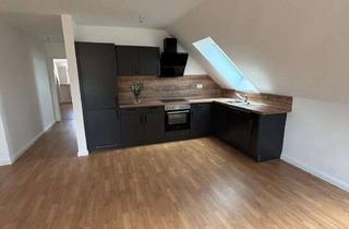 Wohnung mieten in Hunnenkamp 14B, 24613 Aukrug, Helle 2,5-Zimmer Dachgeschosswohnung in Aukrug