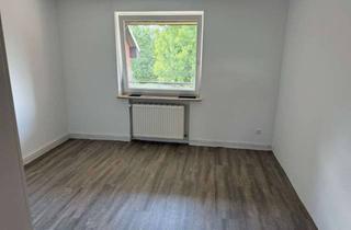 Wohnung mieten in 22949 Ammersbek, 2,5-Zimmer Wohnung, Südbalkon, unverbauter Blick auf Pferdewiese ab 01.06.2026