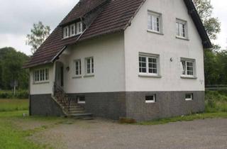 Wohnung mieten in Tüschen, 51789 Lindlar, Ansprechende, vollständig renovierte 2-Zimmer-DG-Wohnung zur Miete in Lindlar